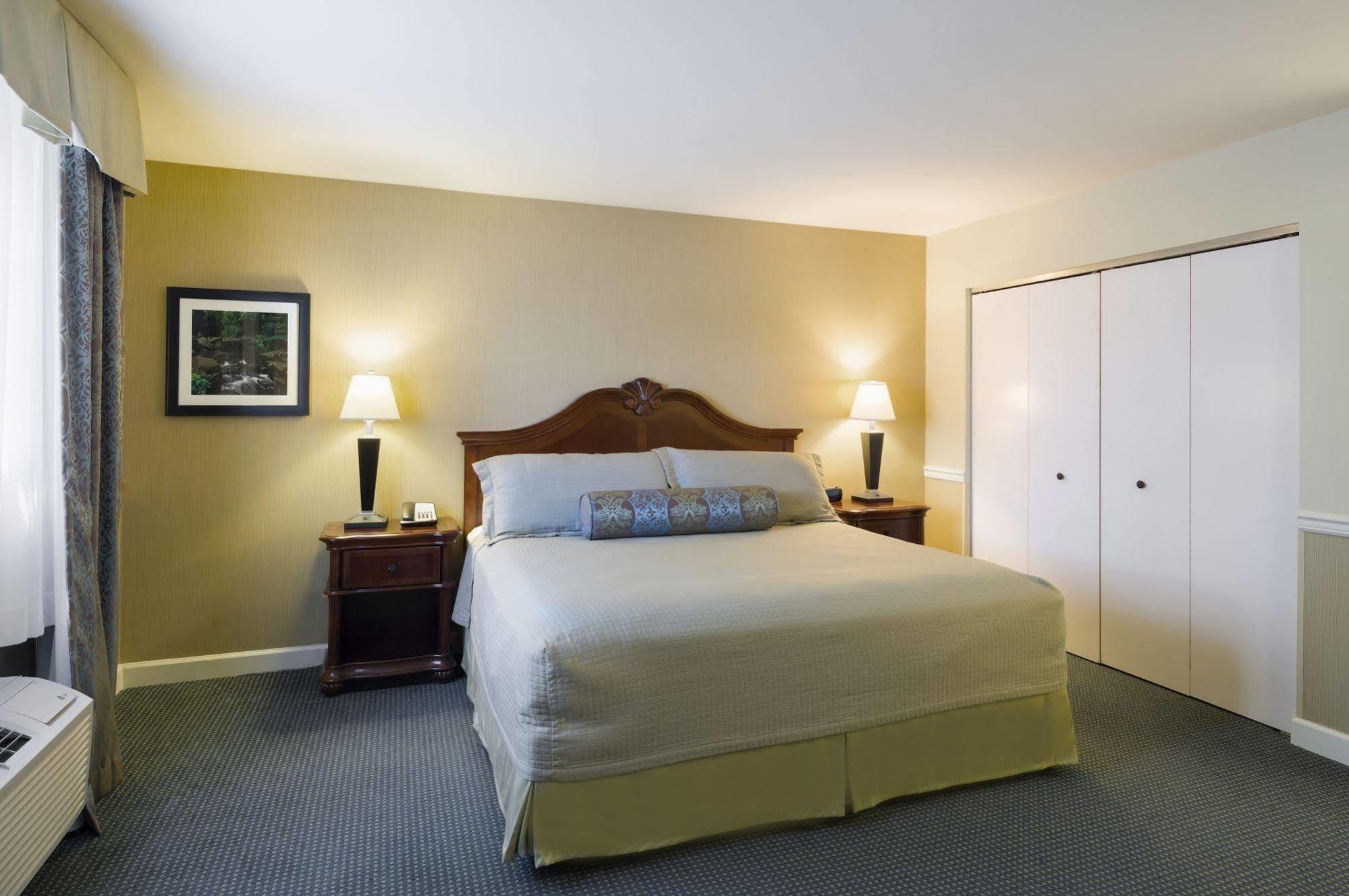 Pine Barn Inn Danville Extérieur photo